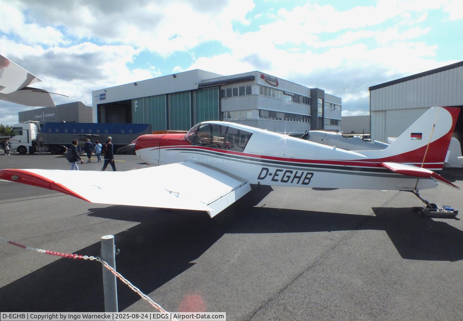 D-EGHB, 1975 Jodel D-140C Mousquetaire III C/N 11633, Jodel D.140C Mousquetaire III at the 2025 Flughafenfest (airport open day) at Siegerlandflughafen (Siegerland airport), Burbach
