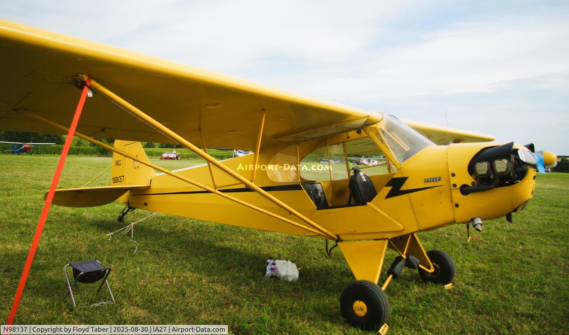 N98137, Piper J3C-65 Cub C/N 18293, The Annual Blakesburg Iowa 2025 Fly In