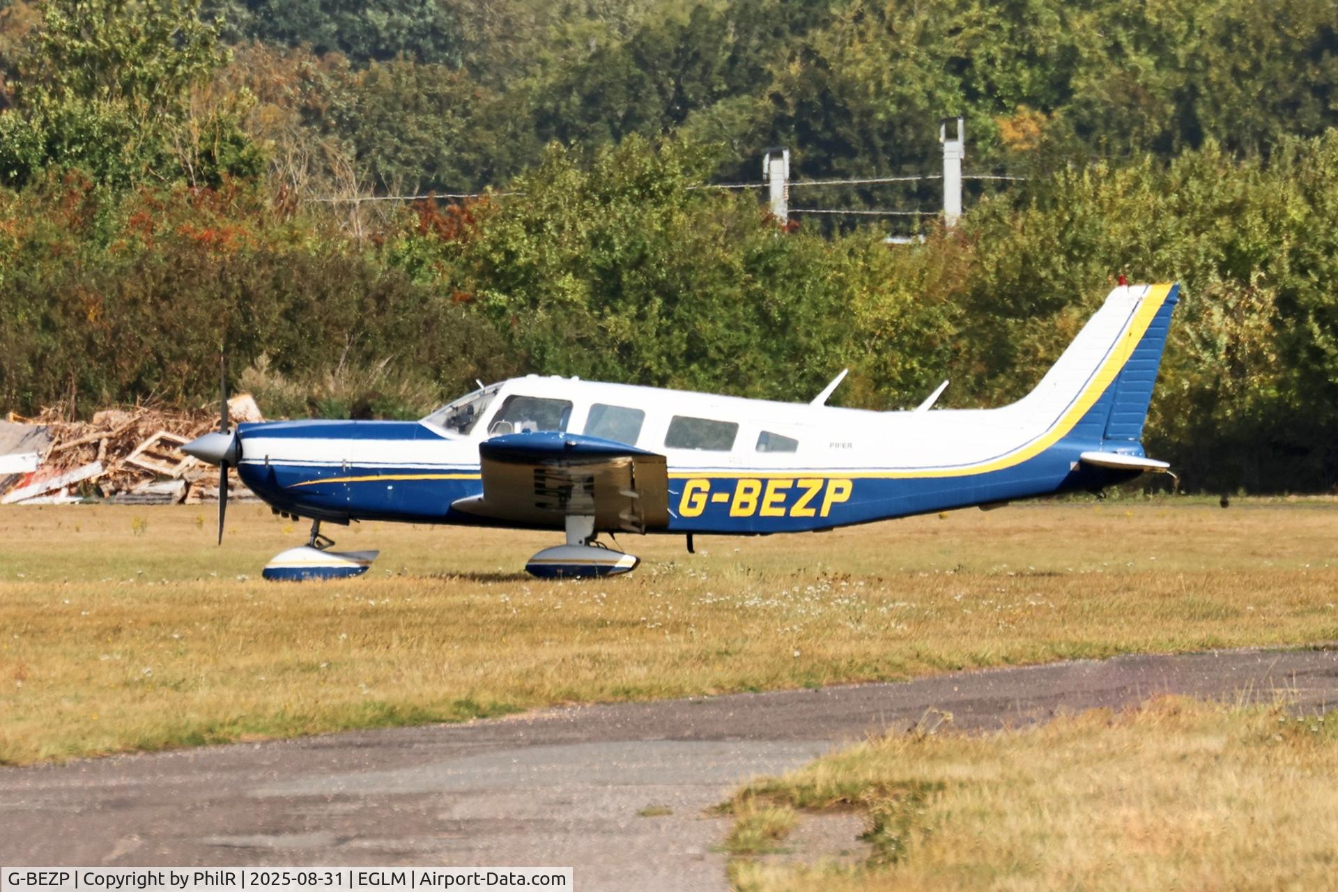 G-BEZP, 1977 Piper PA-32-300 Cherokee Six Cherokee Six C/N 32-7740087, G-BEZP 1977 Piper PA-32 Cherokee Six White Waltham 
