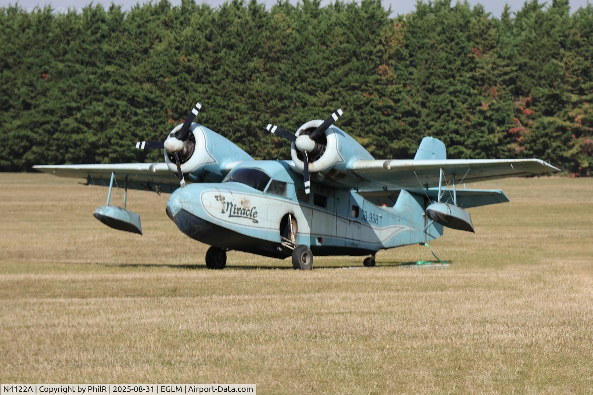 N4122A, 1956 SCAN 30 (G-44A Widgeon) C/N 41, 'OB958' N4122A 1956 SCAN 30 (licence built Grumman G44 Widgeon) White Waltham 