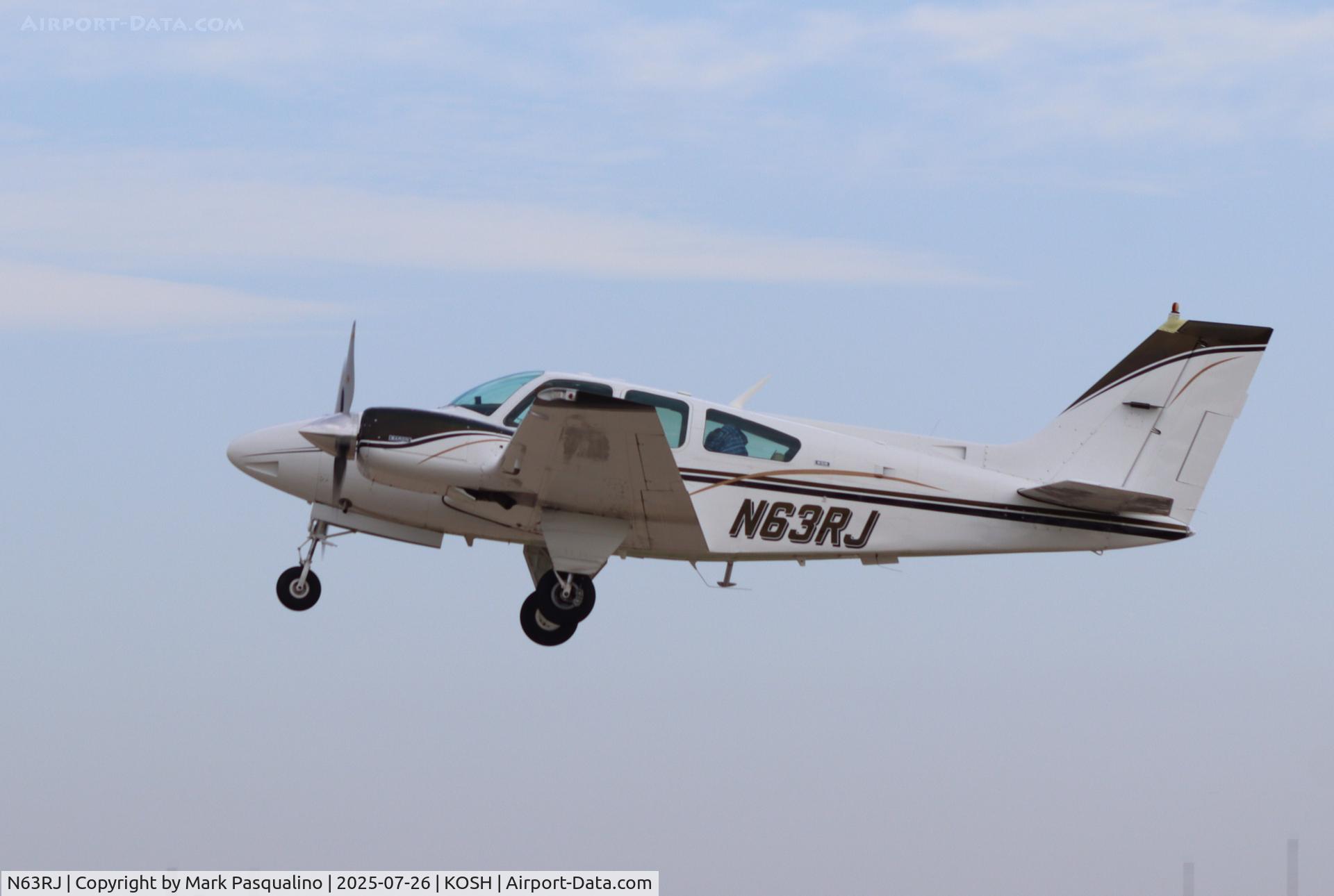 N63RJ, 1974 Beech 95-B55 Baron Baron C/N TC-1804, Beech B55