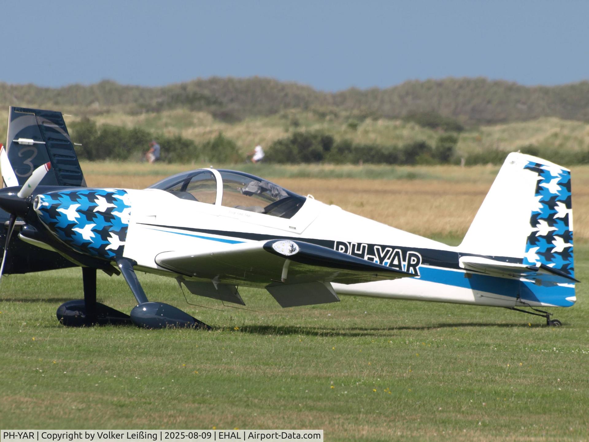 PH-YAR, 2022 Van's RV-7 C/N 74612, parking
