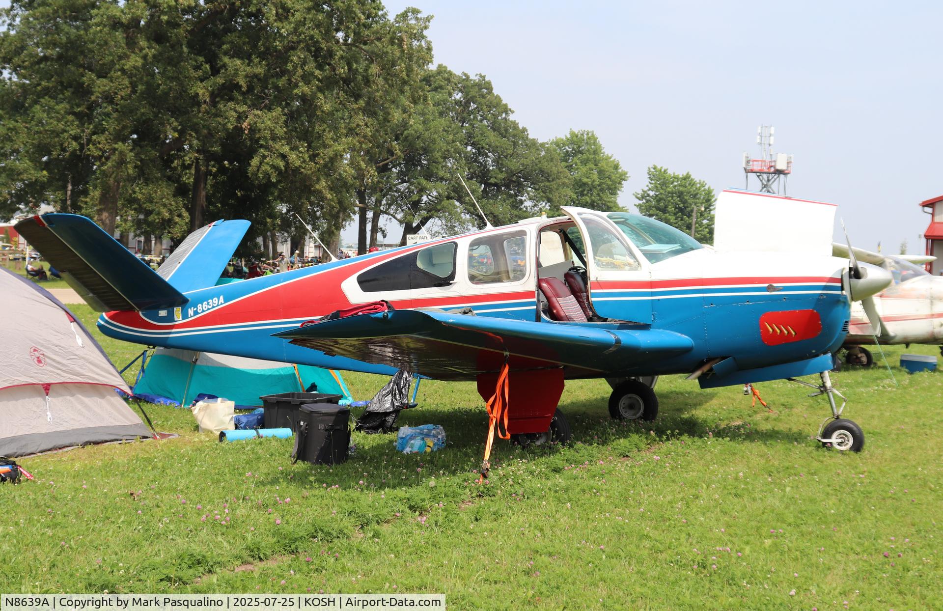 N8639A, 1949 Beech A35 Bonanza C/N D-2049, Beech A35