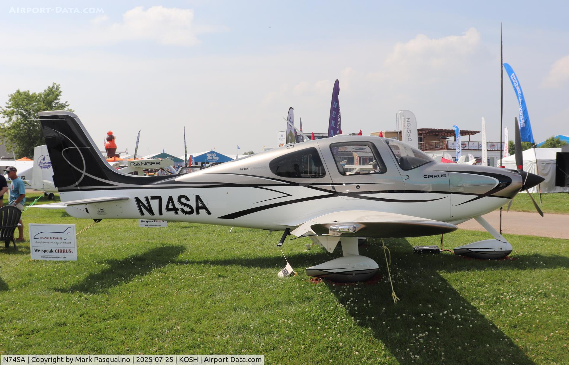 N74SA, 2006 Cirrus SR22 C/N 1994, Cirrus SR22