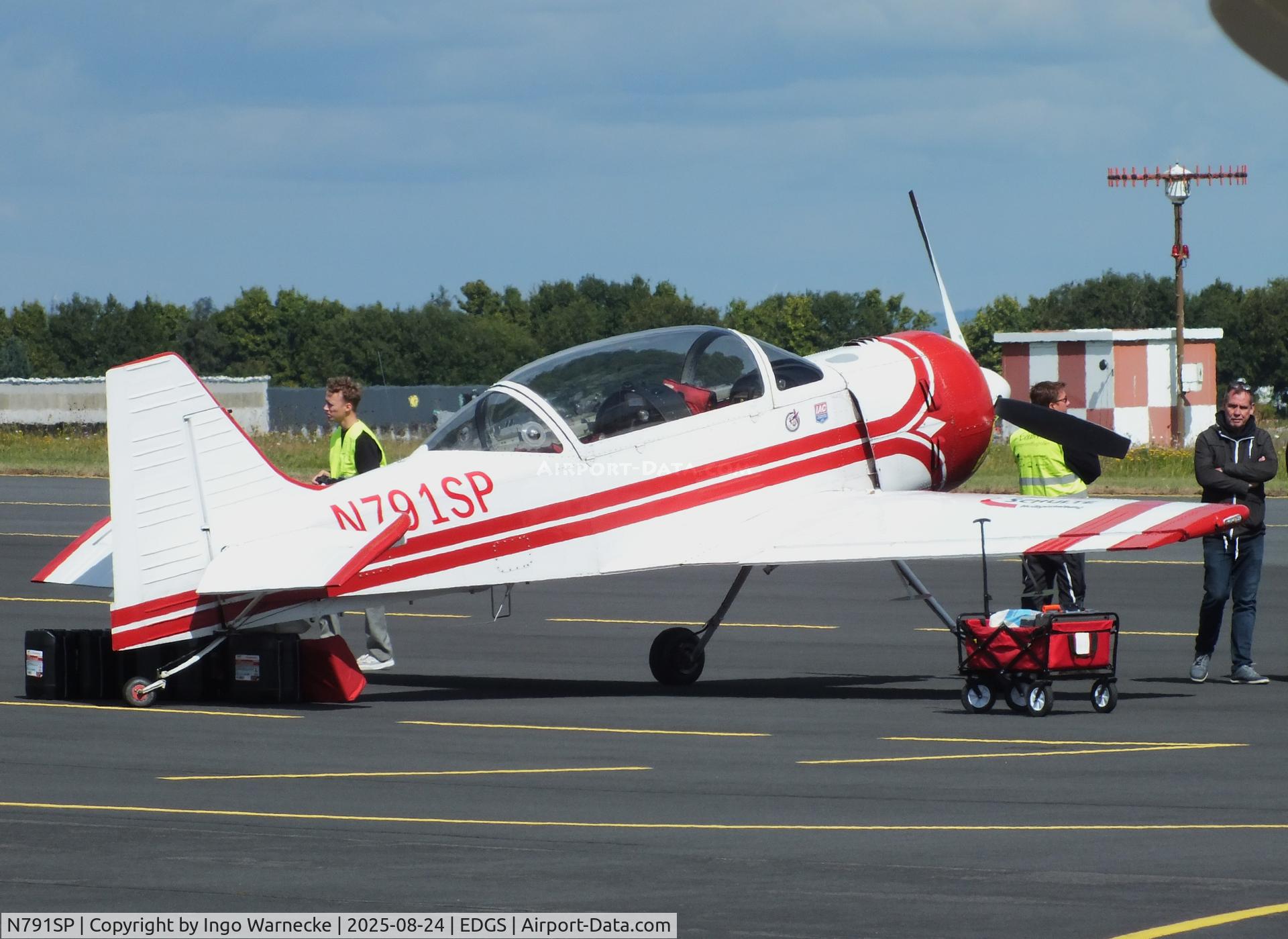 N791SP, 1991 Technoavia SP-91 C/N 02-05, Technoavia SP-91 at the 2025 Flughafenfest (airport open day) at Siegerlandflughafen (Siegerland airport), Burbach