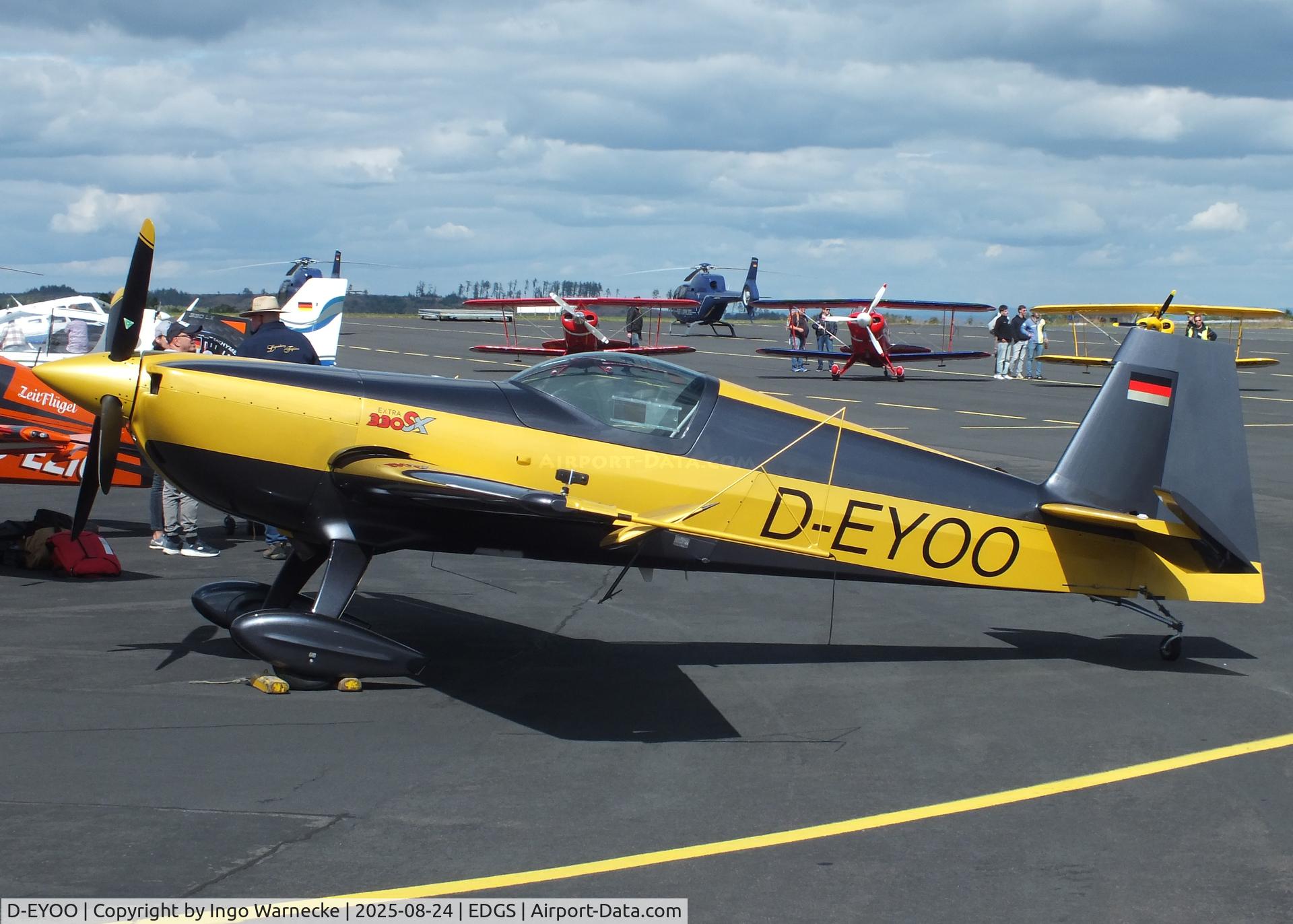 D-EYOO, Extra EA-330SX C/N not found_D-EYOO, Extra EA-330SX at the 2025 Flughafenfest (airport open day) at Siegerlandflughafen (Siegerland airport), Burbach
