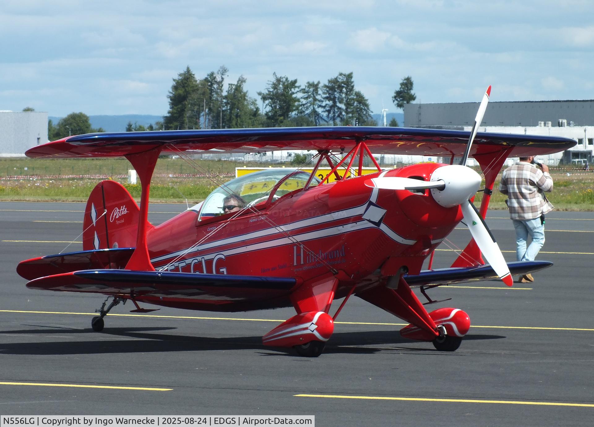 N556LG, CHRISTEN INDUSTRIES INC Pitts S-2B C/N 5115, Christen Pitts S-2B Special at the 2025 Flughafenfest (airport open day) at Siegerlandflughafen (Siegerland airport), Burbach