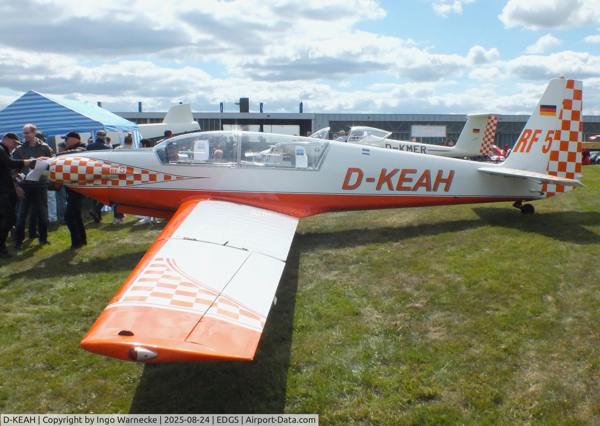 D-KEAH, Sportavia-Putzer RF-5 C/N 5110, Fournier (Sportavia-Pützer) R.F.5 at the 2025 Flughafenfest (airport open day) at Siegerlandflughafen (Siegerland airport), Burbach