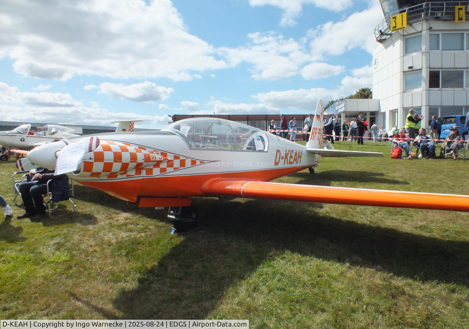 D-KEAH, Sportavia-Putzer RF-5 C/N 5110, Fournier (Sportavia-Pützer) R.F.5 at the 2025 Flughafenfest (airport open day) at Siegerlandflughafen (Siegerland airport), Burbach