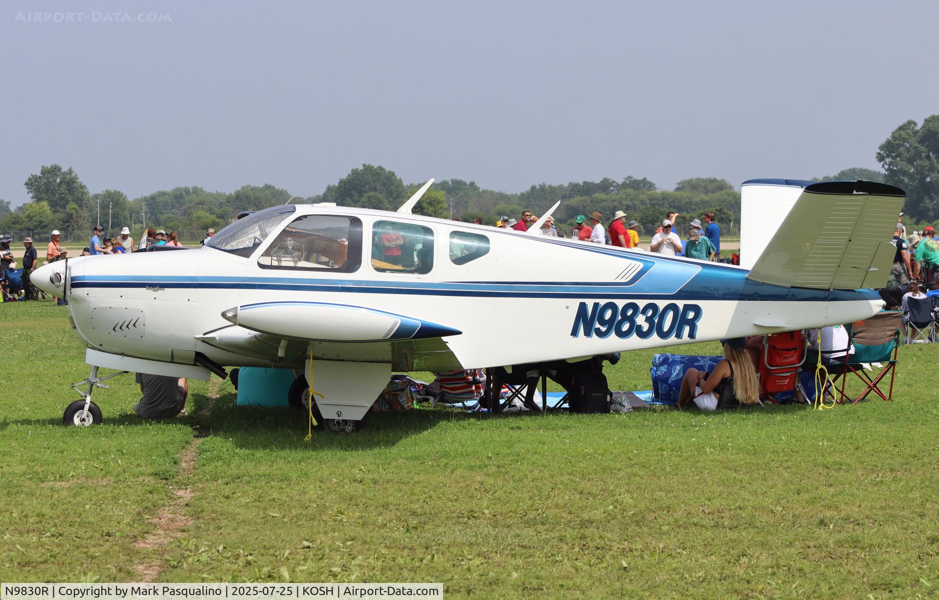 N9830R, 1960 Beech M35 Bonanza C/N D-6349, Beech M35