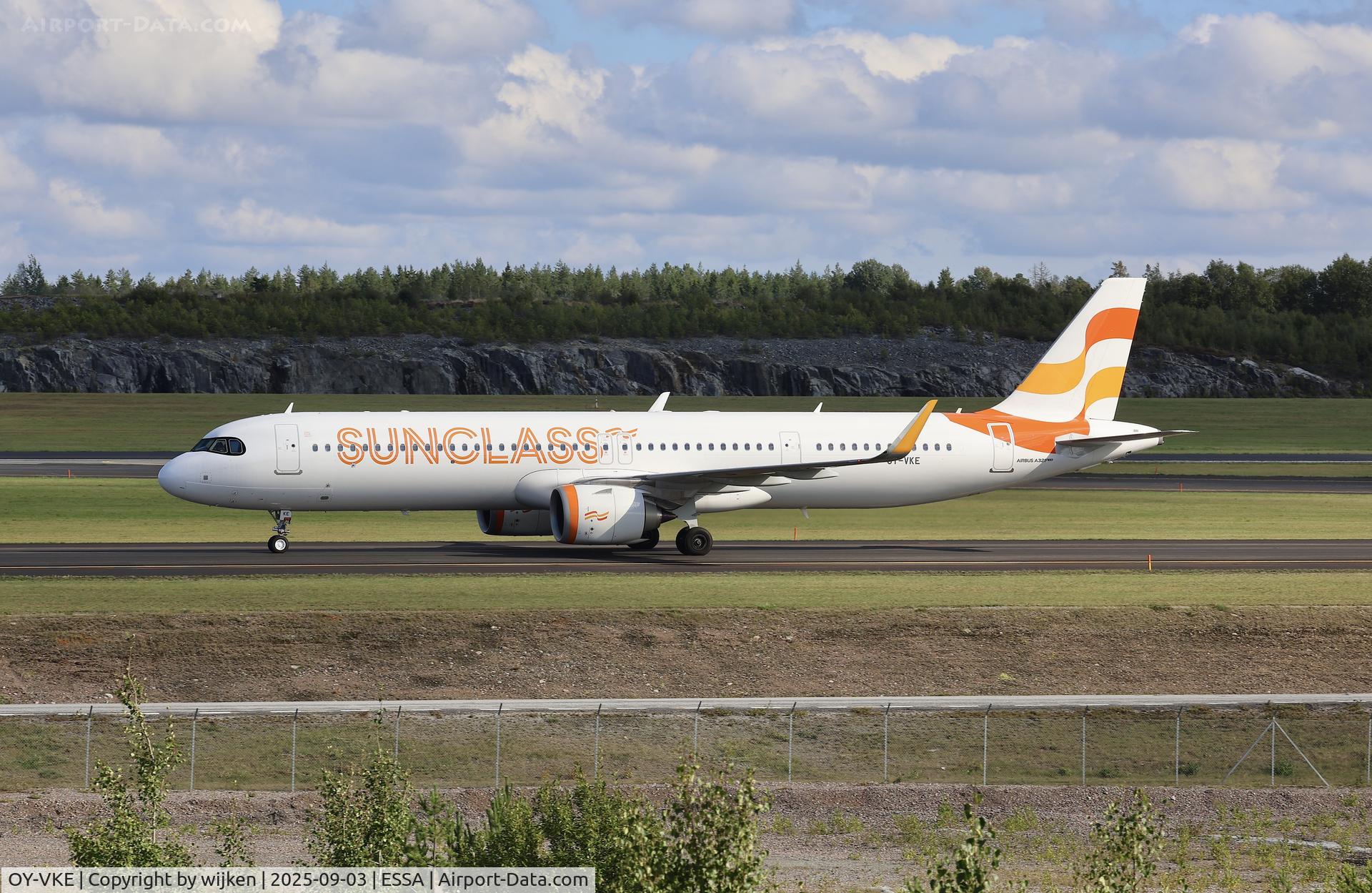 OY-VKE, 2025 Airbus A321-251NX C/N 12679, Twy W