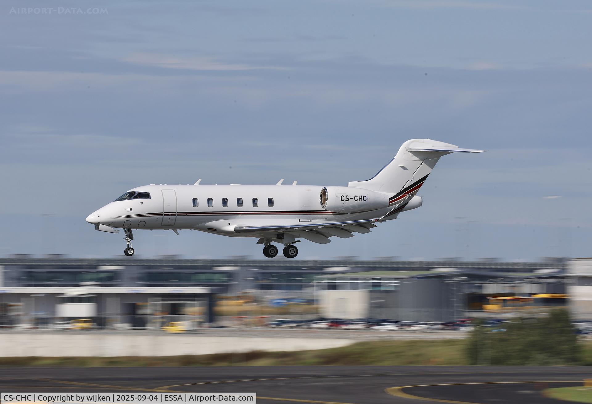 CS-CHC, 2015 Bombardier Challenger 350 (BD-100-1A10) C/N 20572, Rwy 19L