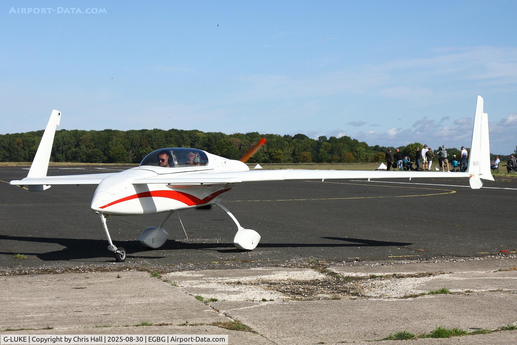 G-LUKE, 1986 Rutan Long-EZ C/N PFA 074A-10978, LAA Rally 2025, Leicester