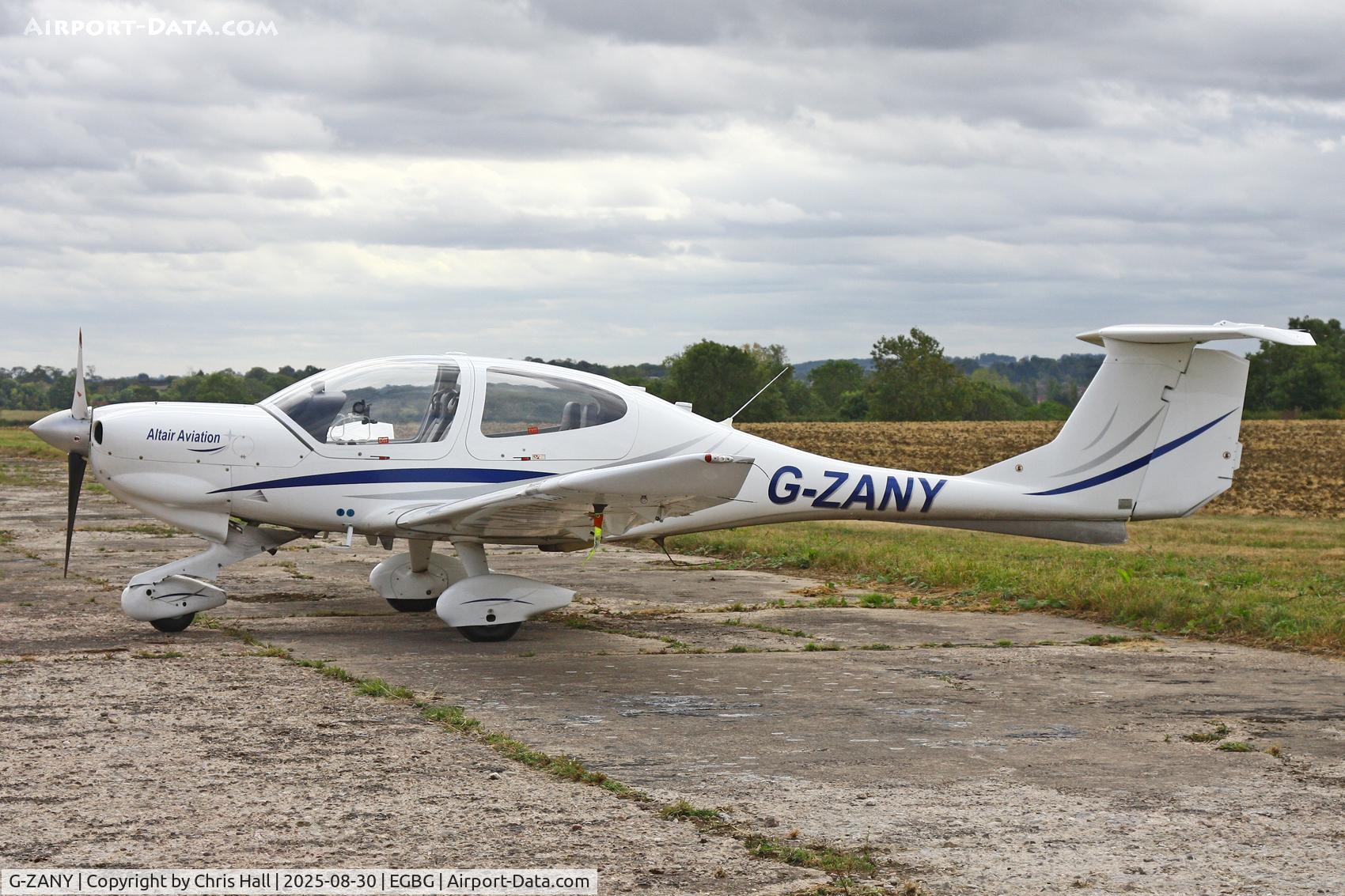 G-ZANY, 2003 Diamond DA-40D Diamond Star C/N D4.040, LAA Rally 2025, Leicester