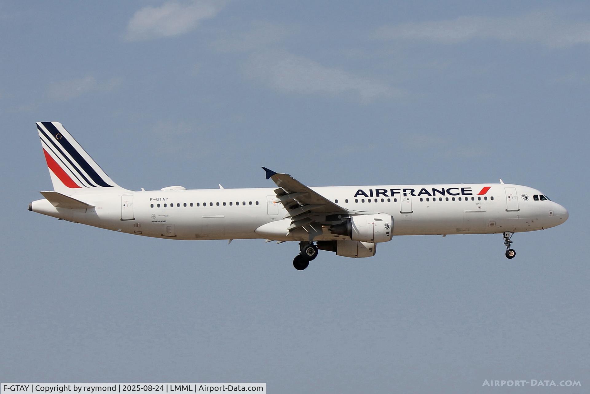 F-GTAY, 2010 Airbus A321-212 C/N 4251, Airbus A321-212 reg F-GTAY of Air France landing in Malta.