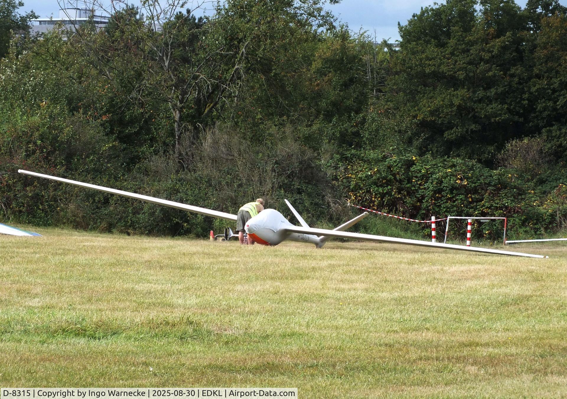 D-8315, 1973 Start & Flug H101 Salto C/N 32, Start & Flug H101 Salto at the 2025 Flugplatzfest Leverkusen airfield display
