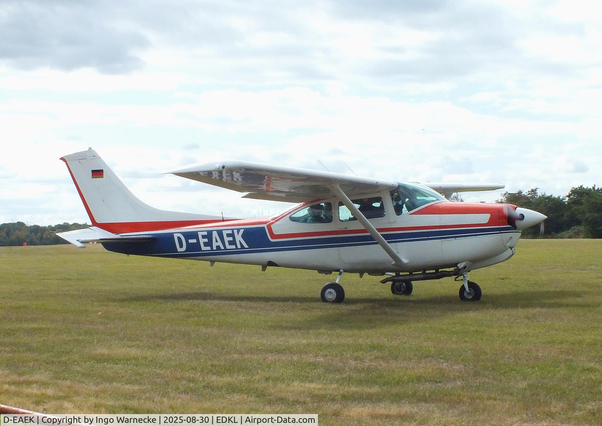 D-EAEK, 1978 Reims FR182 Skylane RG C/N 0012, Cessna (Reims) FR182 Skylane RG at the 2025 Flugplatzfest Leverkusen airfield display