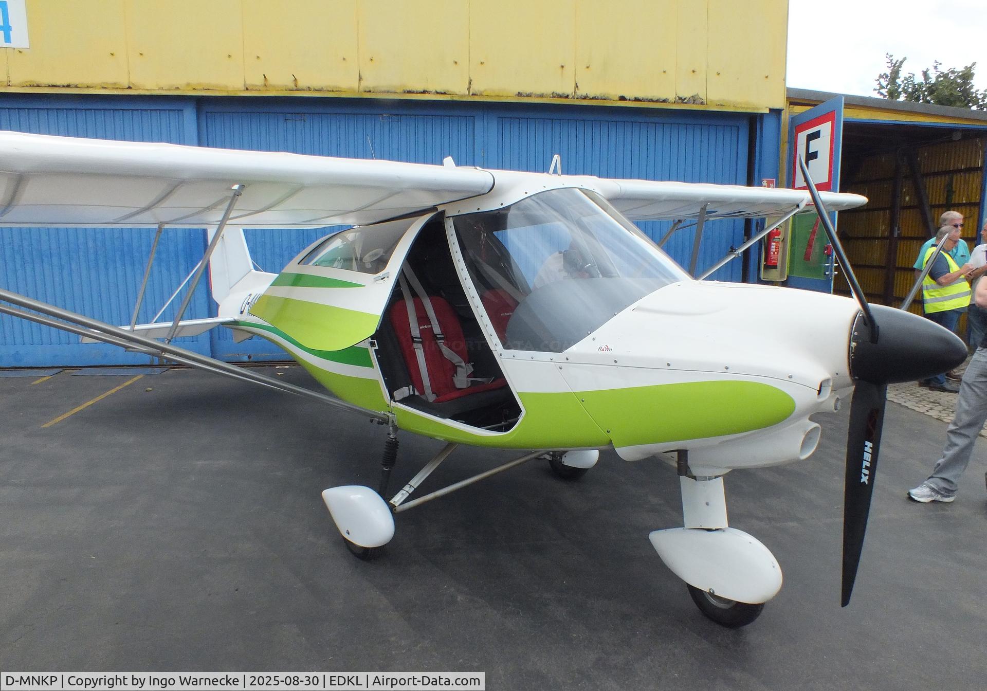 D-MNKP, 2002 Comco Ikarus C42B C/N 0206-6460, Comco Ikarus C42B at the 2025 Flugplatzfest Leverkusen airfield display #c