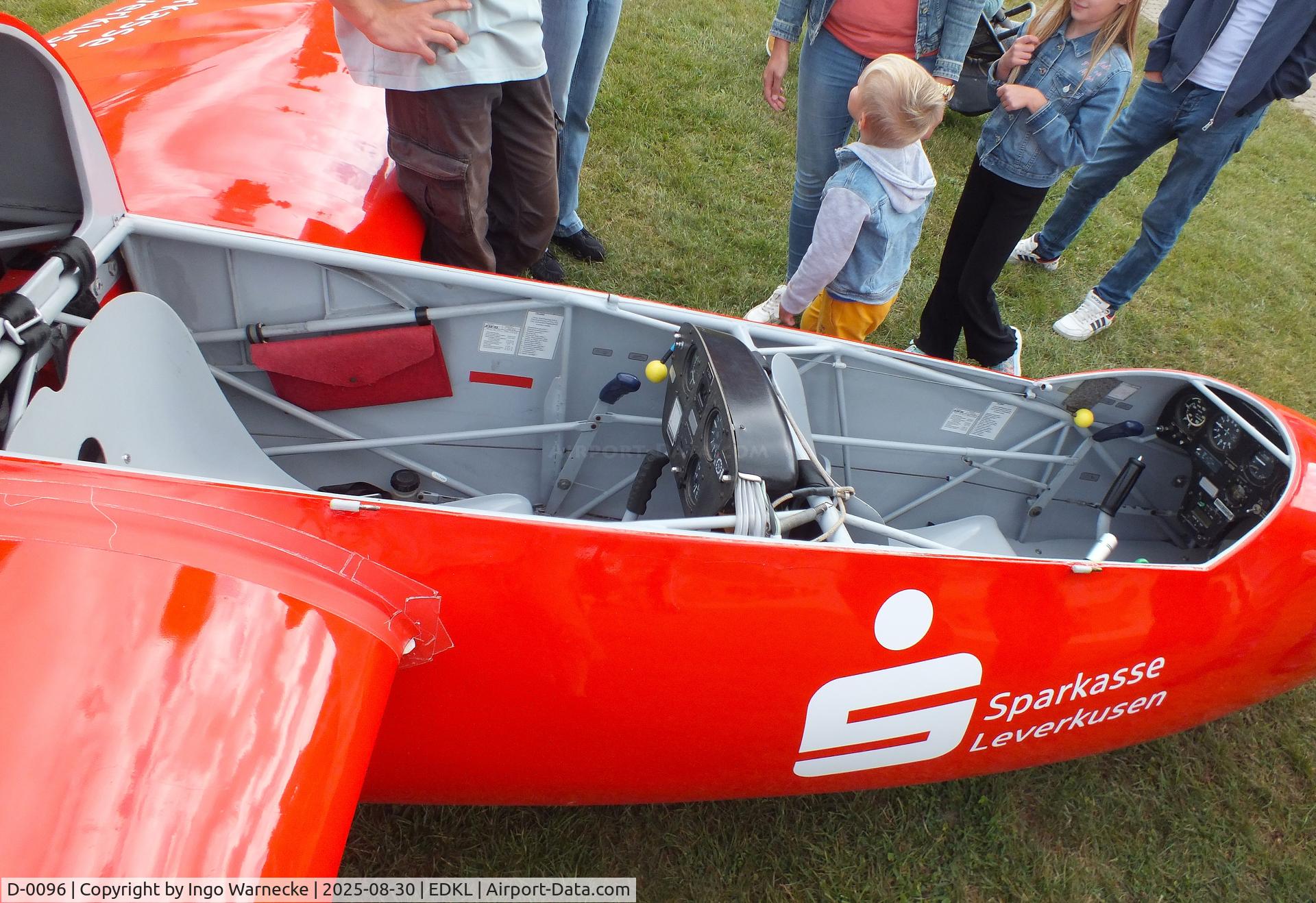 D-0096, Schleicher ASK-13 C/N Not found D-0096, Schleicher ASK-13 at the 2025 Flugplatzfest Leverkusen airfield display