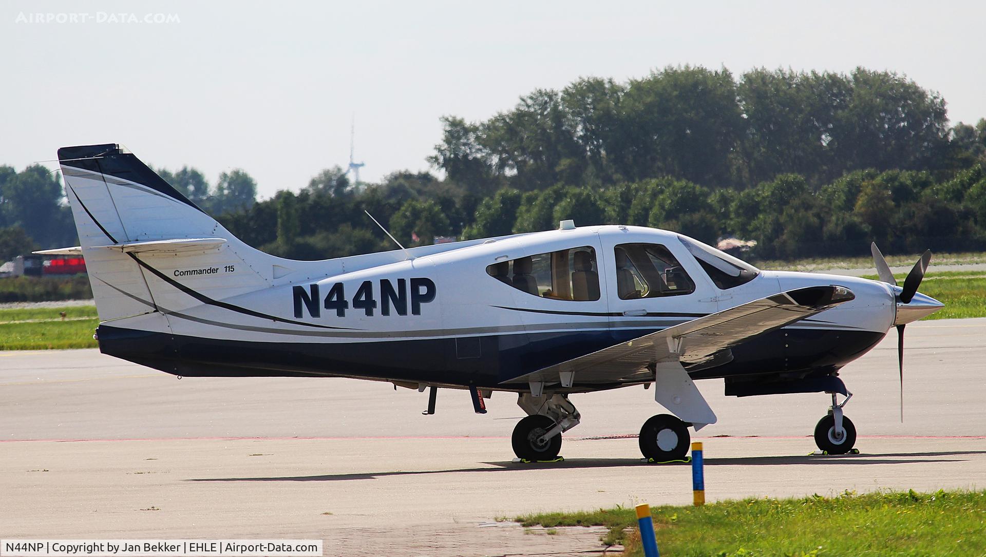 N44NP, , Lelystad Airport