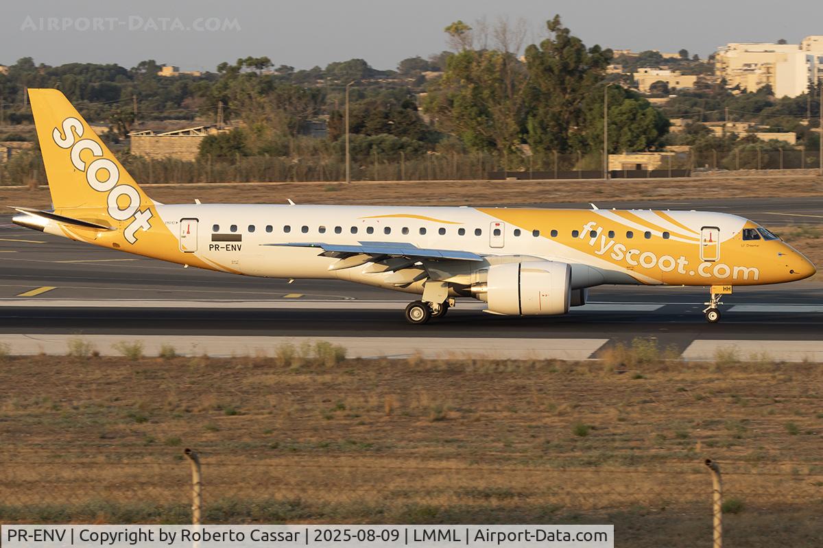 PR-ENV, 2015 Embraer 175LR (ERJ-170-200LR) C/N 17000497, Runway 31