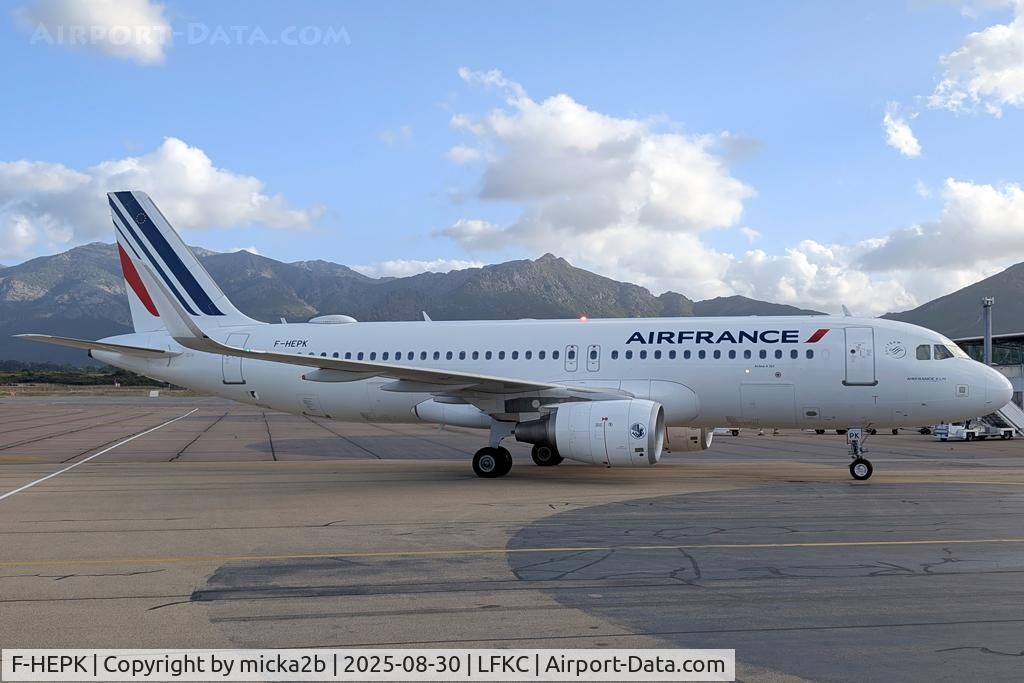 F-HEPK, 2018 Airbus A320-214 C/N 8127, Taxiing