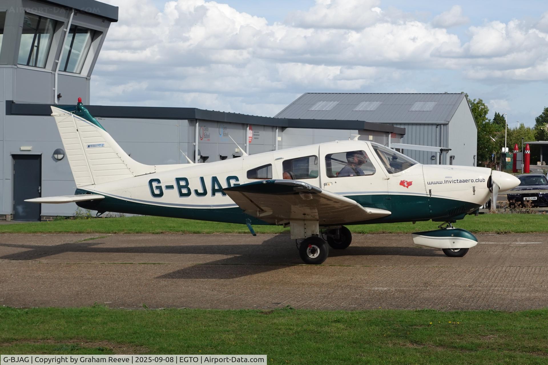 G-BJAG, 1979 Piper PA-28-181 Cherokee Archer II C/N 28-7990353, Just landed at Rochester.