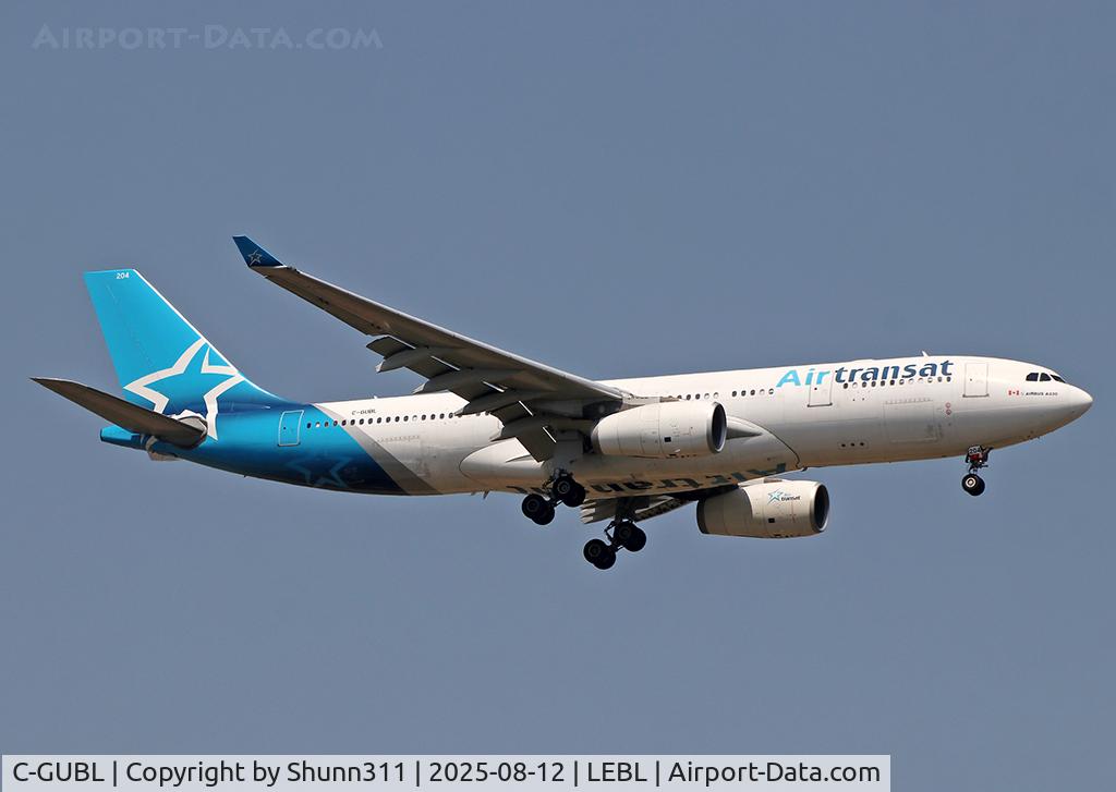 C-GUBL, 2006 Airbus A330-243 C/N 728, Landing rwy 06L in new c/s