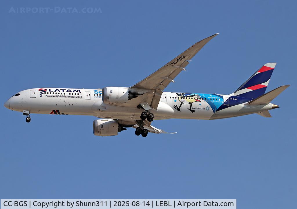 CC-BGS, 2017 Boeing 787-9 Dreamliner C/N 38891, Landing rwy 24R with special c/s