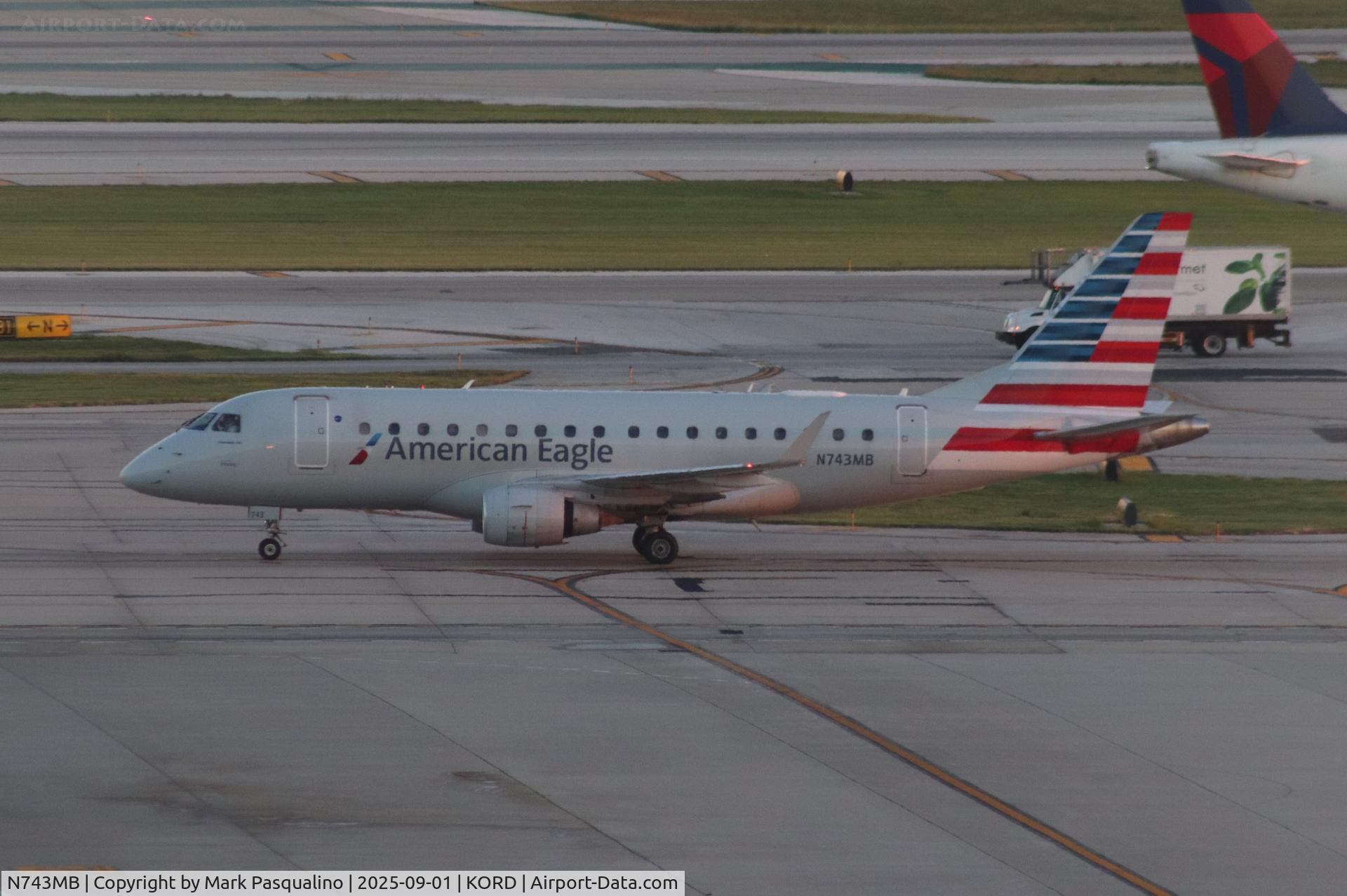 N743MB, 2006 Embraer ERJ-170-100 SE C/N 17000143, ERJ-170-100SE N743MB, 2006 Embraer ERJ-170-100 SE C/N 17000143, ERJ-170-100SE