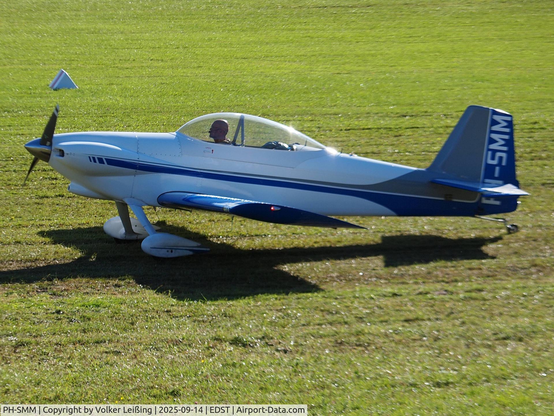 PH-SMM, 1994 Vans RV-4 C/N 2954, Taxi to runway at 20th OTT Hahnweide 2025