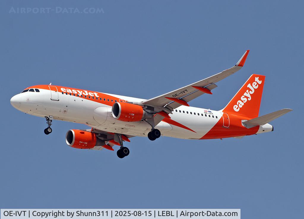 OE-IVT, 2017 Airbus A320-214 C/N 7632, Landing rwy 24R... was in Europcar livery...