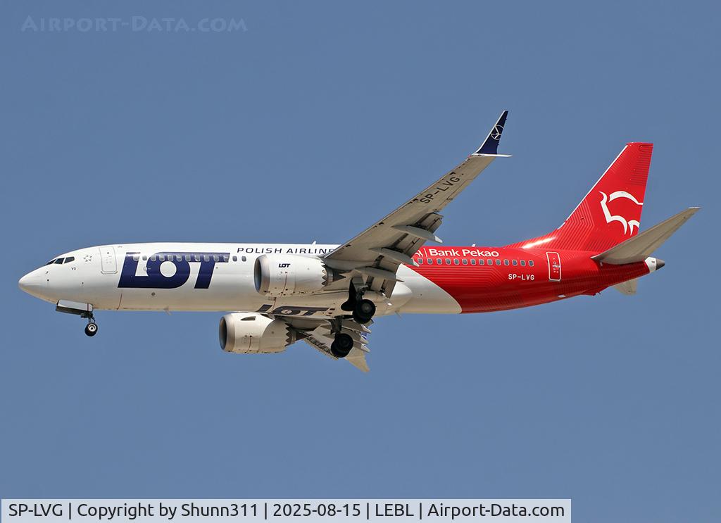 SP-LVG, 2019 Boeing 737-8 MAX C/N 43309, Landing rwy 24R in special c/s SP-LVG, 2019 Boeing 737-8 MAX C/N 43309, Landing rwy 24R in special c/s