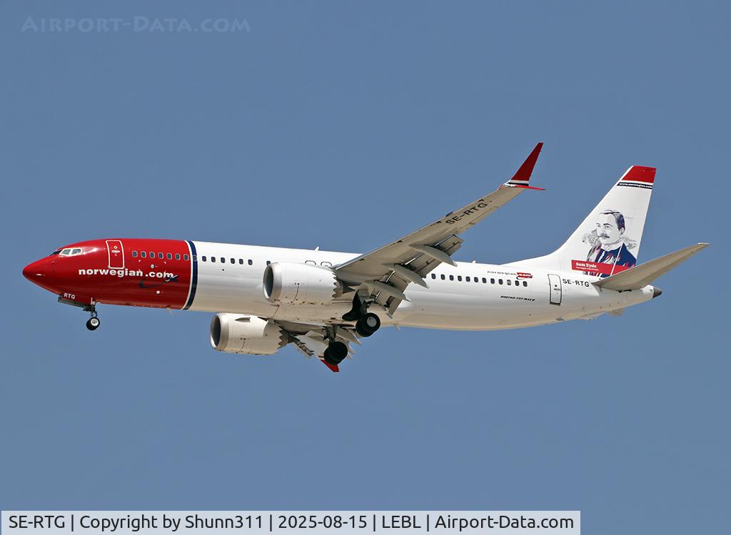 SE-RTG, 2023 Boeing 737-8 MAX C/N 62897, Landing rwy 24R SE-RTG, 2023 Boeing 737-8 MAX C/N 62897, Landing rwy 24R
