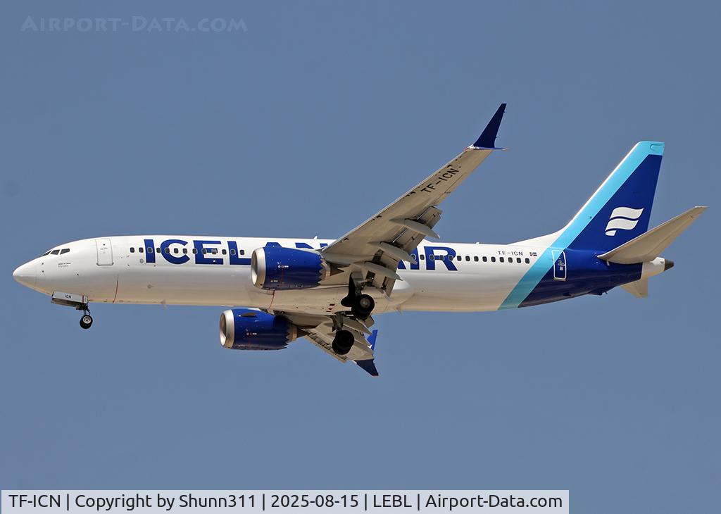 TF-ICN, 2019 Boeing 737-8 MAX C/N 44356, Landing rwy 24R TF-ICN, 2019 Boeing 737-8 MAX C/N 44356, Landing rwy 24R