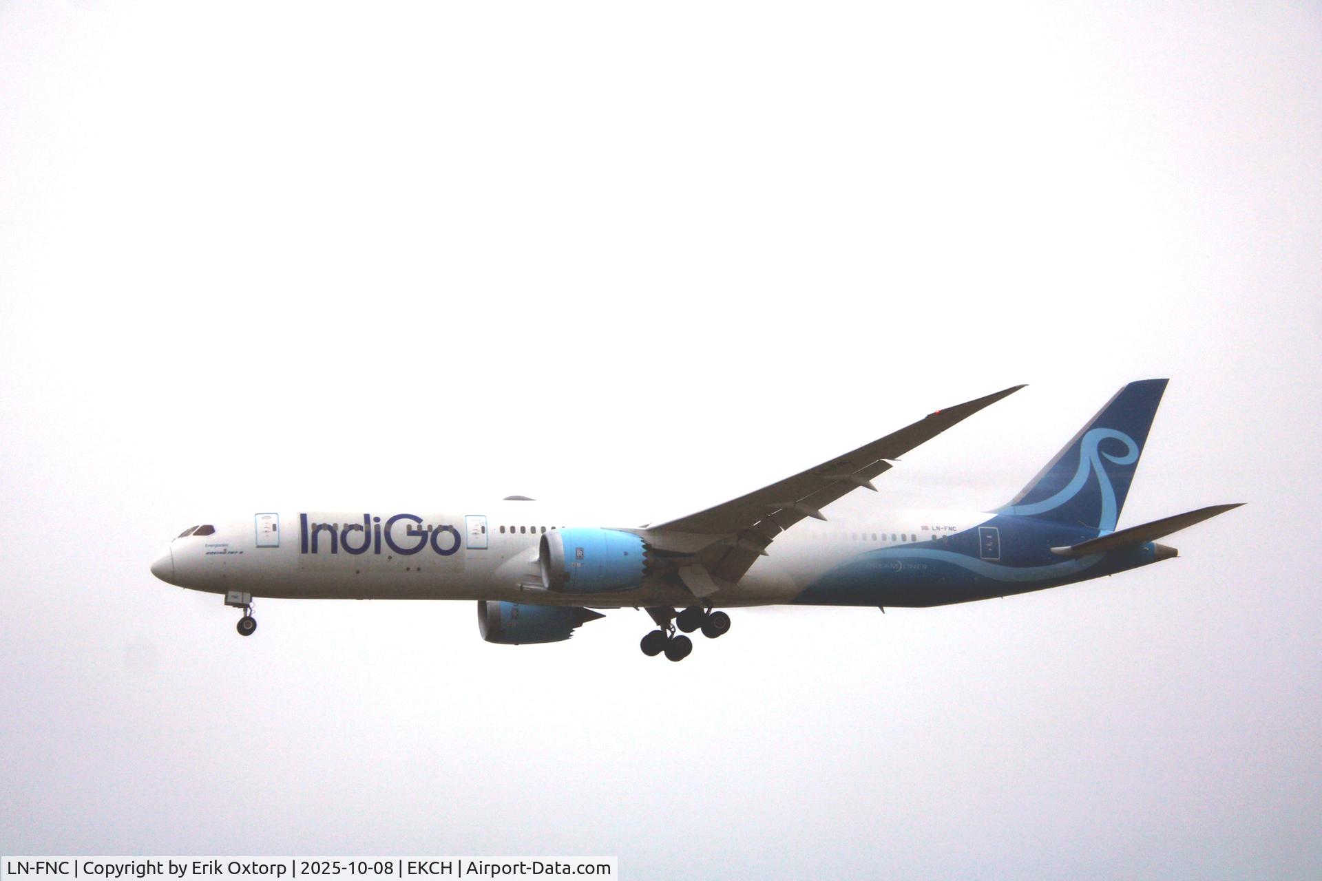 LN-FNC, 2018 Boeing 787-9 Dreamliner C/N 38790, LN-FNC landing rw 22L in rather poor wether. Inaug flight  of IndiGo to CPH. LN-FNC, 2018 Boeing 787-9 Dreamliner C/N 38790, LN-FNC landing rw 22L in rather poor wether. Inaug flight  of IndiGo to CPH.