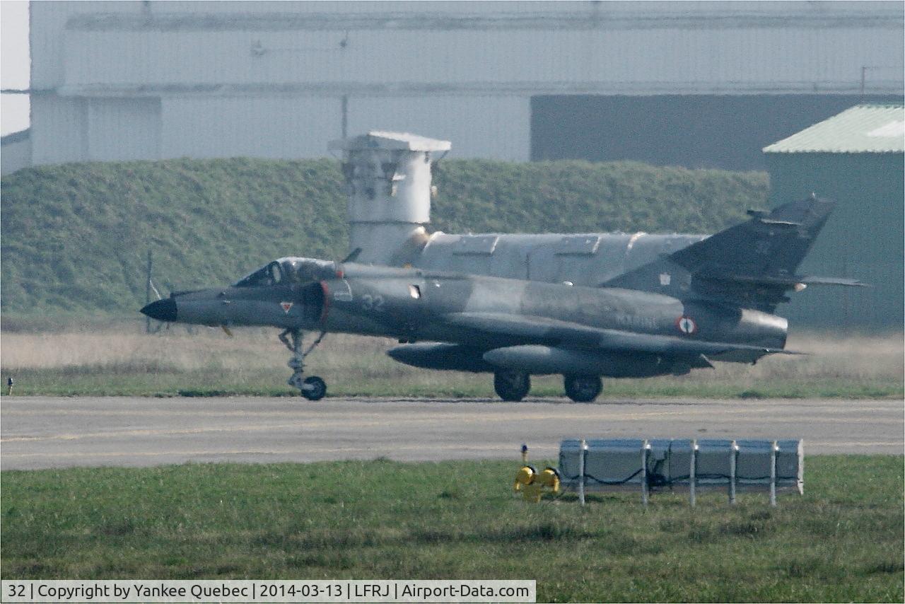 32, Dassault Super Etendard C/N 32, Dassault Super Etendard MER,Taxiing, Landivisiau Naval Air Base (LFRJ) 32, Dassault Super Etendard C/N 32, Dassault Super Etendard MER,Taxiing, Landivisiau Naval Air Base (LFRJ)