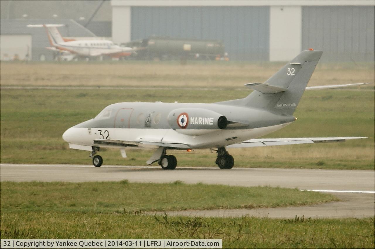 32, 1974 Dassault Falcon 10MER C/N 32, Dassault Falcon 10 MER, Landivisiau Naval Air Base (LFRJ)