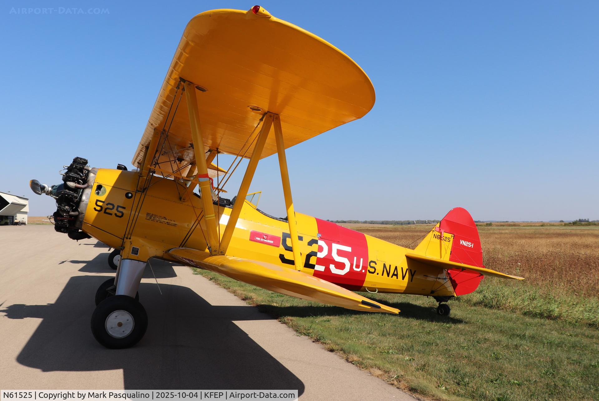 N61525, 1940 Boeing A75N1(PT17) C/N 75-1023, Stearman