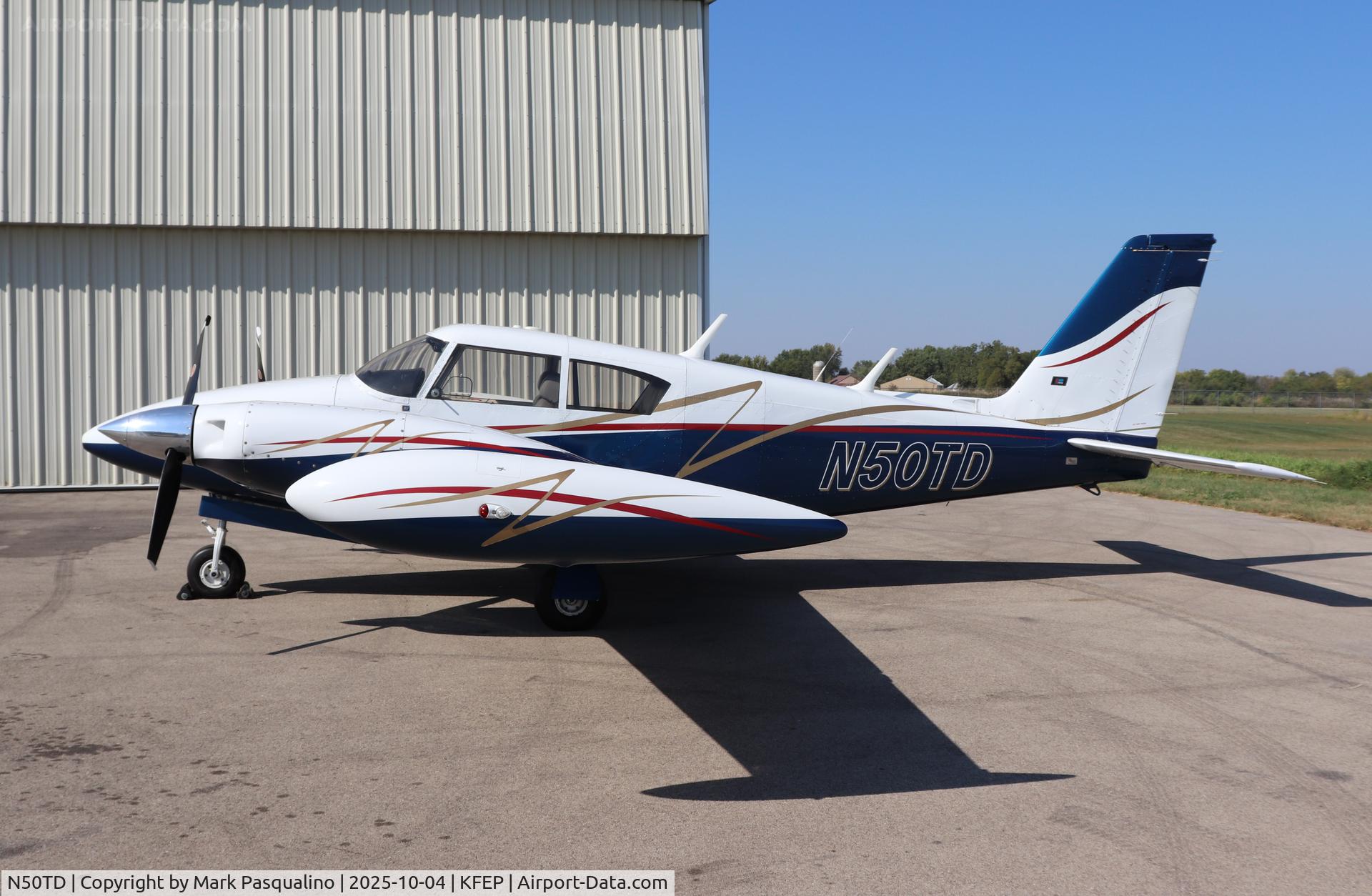 N50TD, 1965 Piper PA-30 Twin Comanche Twin Comanche C/N 30-827, Piper PA-30