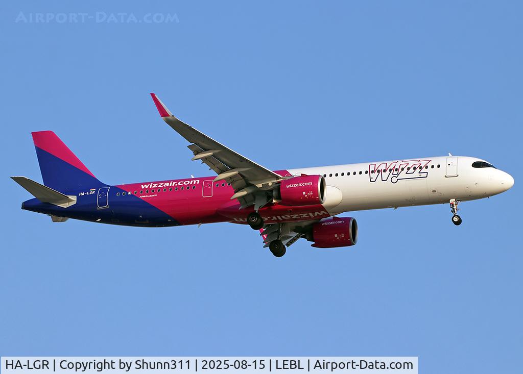 HA-LGR, 2024 Airbus A321-271 NX C/N 12219, Landing rwy 24R