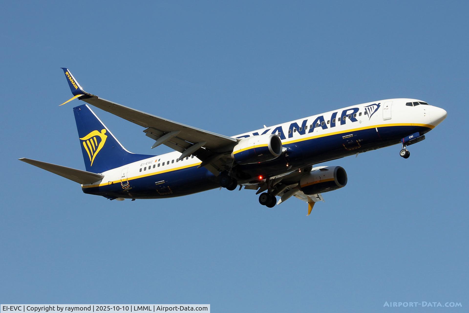 EI-EVC, 2012 Boeing 737-8AS C/N 40286, Boeing 737-8AS reg EI-EVC of Ryanair on approach landing in Malta.