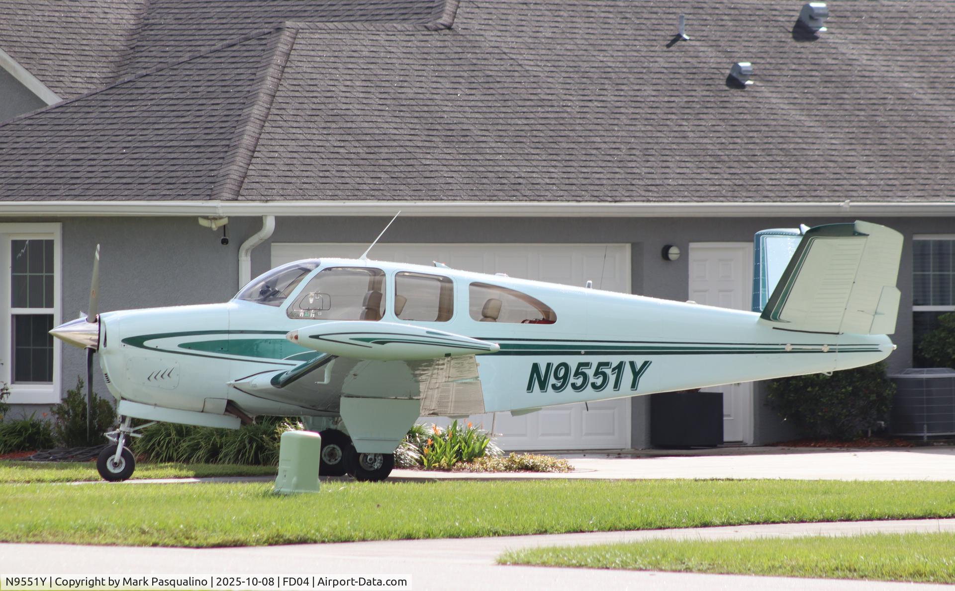 N9551Y, 1962 Beech P35 Bonanza C/N D-7028, Beech P35
