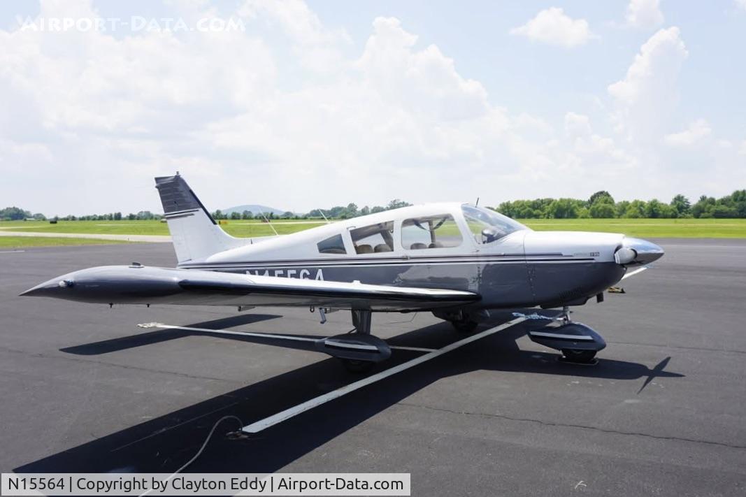 N15564, 1972 Piper PA-28-235 C/N 28-7310056, Not my pic