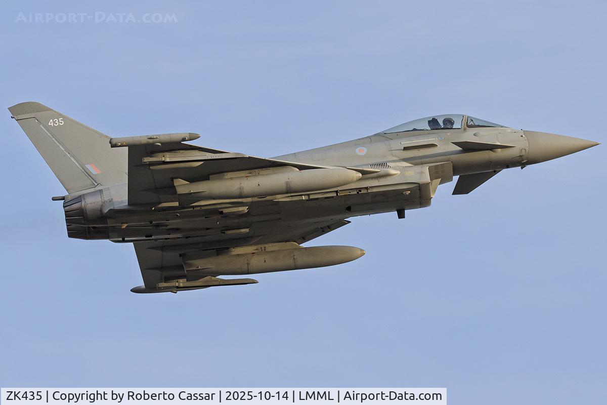 ZK435, 2018 Eurofighter EF-2000 Typhoon FGR4 C/N BS151, Runway 23