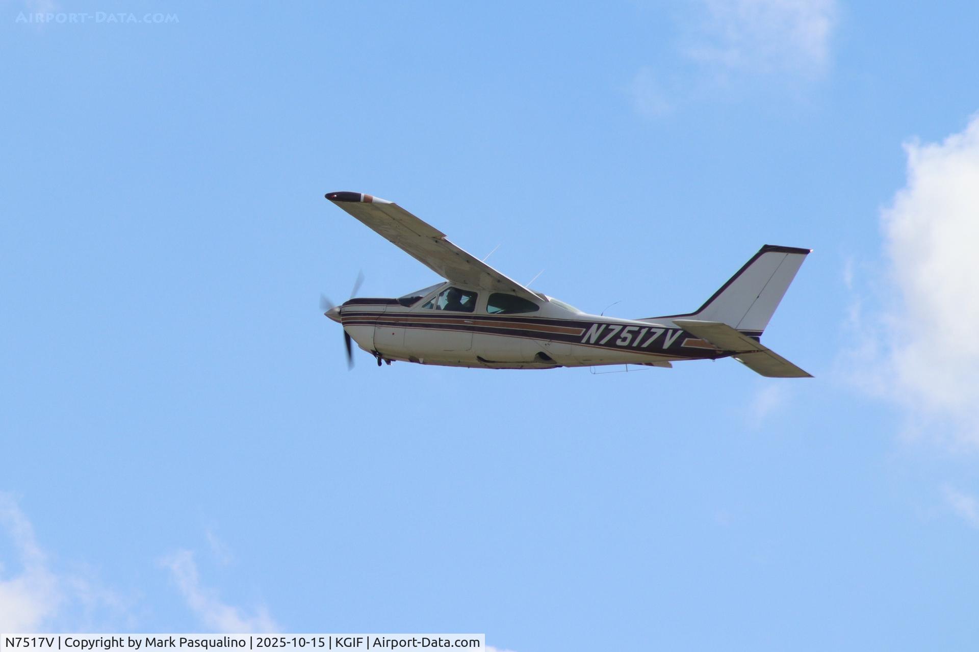 N7517V, 1975 Cessna 177RG Cardinal C/N 177RG0814, Cessna 177RG