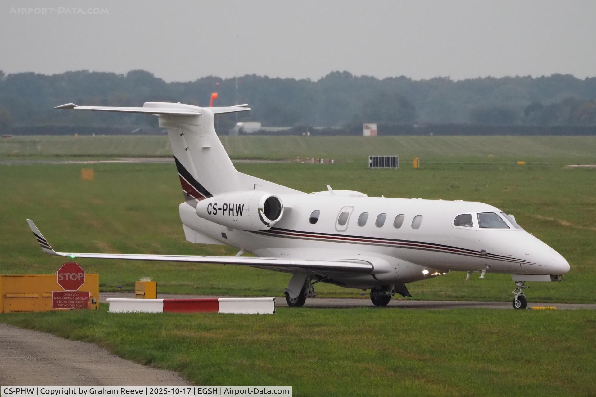 CS-PHW, Embraer EMB-505 Phenom 300 C/N 50500670, Departing from Norwich. CS-PHW, Embraer EMB-505 Phenom 300 C/N 50500670, Departing from Norwich.