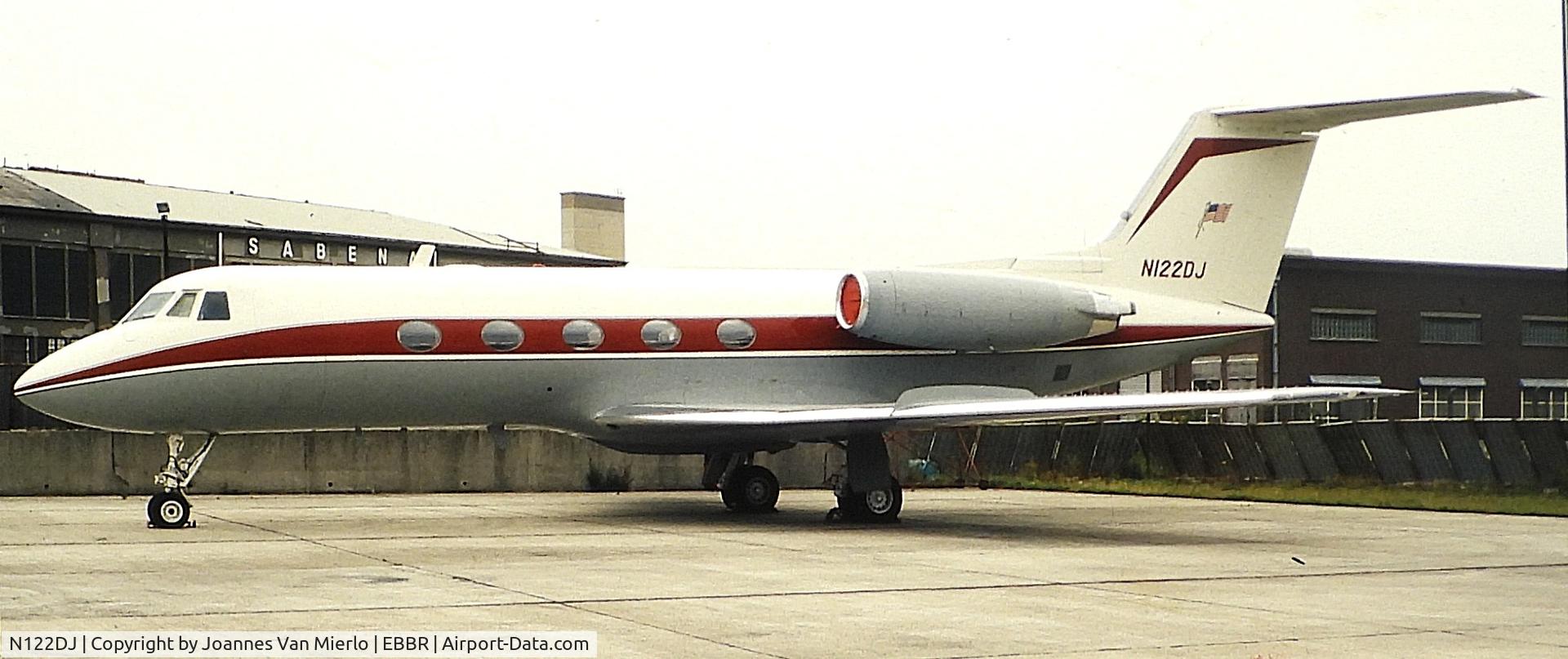 N122DJ, 1967 Grumman G-1159 Gulfstream II C/N 6, ex-slide N122DJ, 1967 Grumman G-1159 Gulfstream II C/N 6, ex-slide