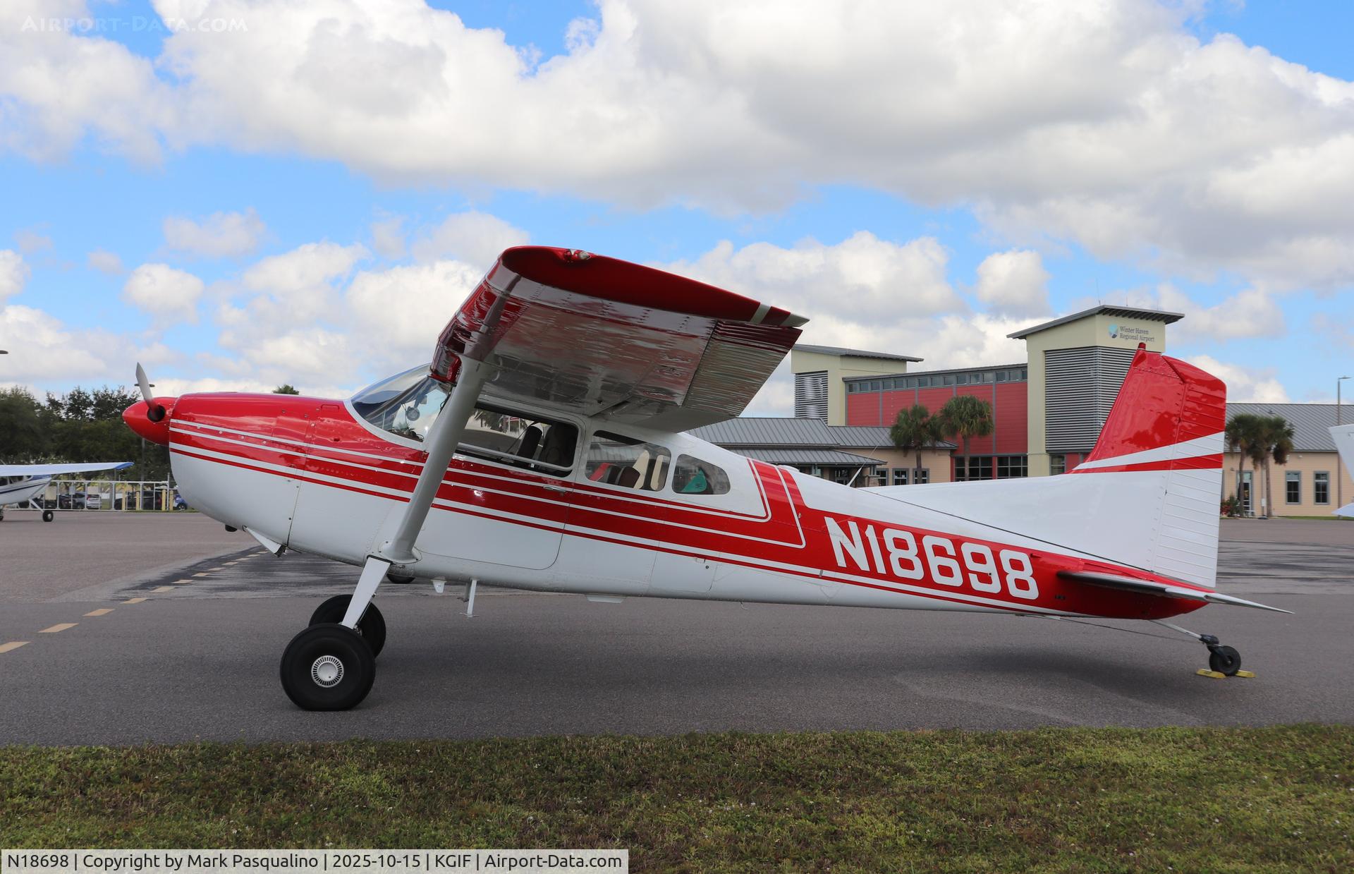 N18698, 1969 Cessna 180H Skywagon C/N 18052076, Cessna 180H