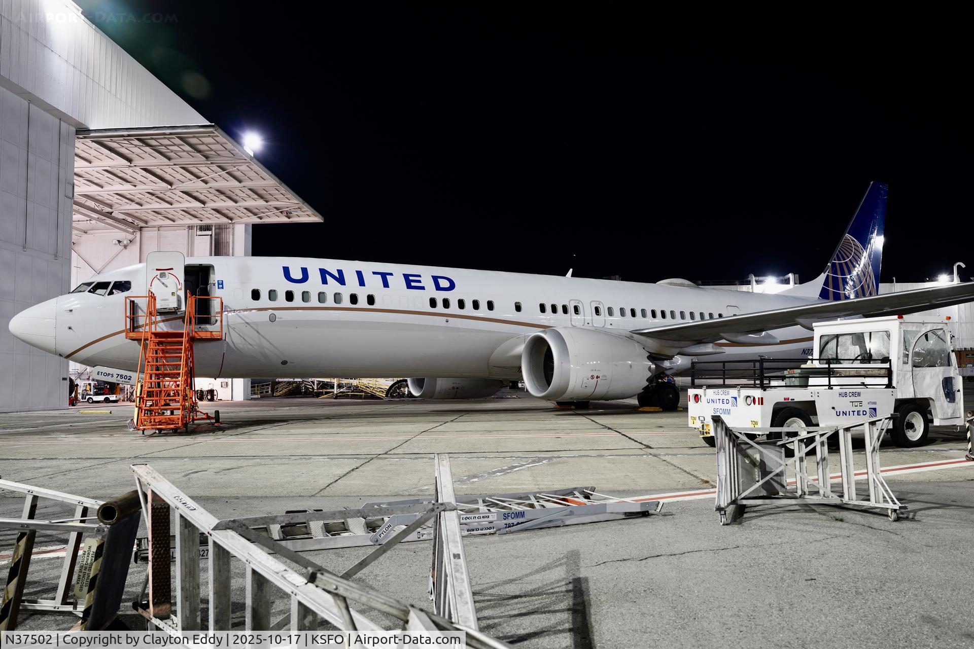 N37502, 2018 Boeing 737-9 MAX C/N 43431, SFO 2025